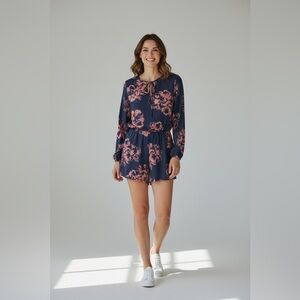 Everly Long Sleeve Romper Blue Floral Size Medium